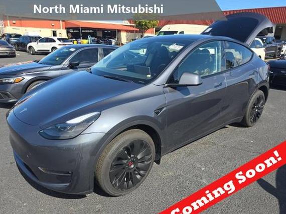 TESLA MODEL Y 2023 7SAYGDEE0PF837999 image